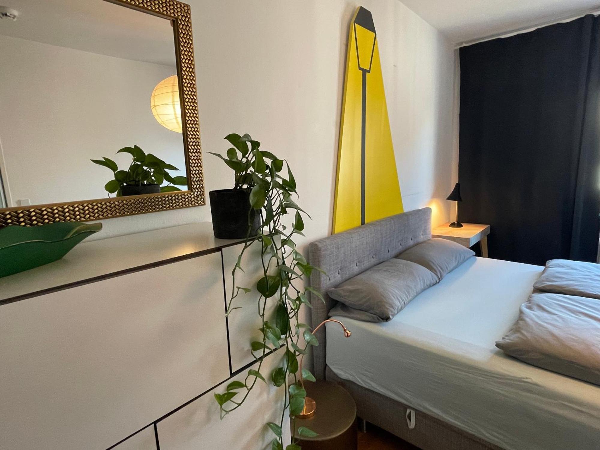 Checkpoint Charlie Apartment Берлин Экстерьер фото